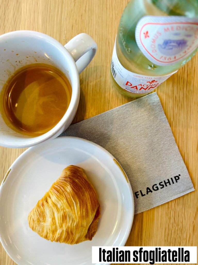 American Airlines Flagship Lounge Philadelphia: Italian Sfogliatella